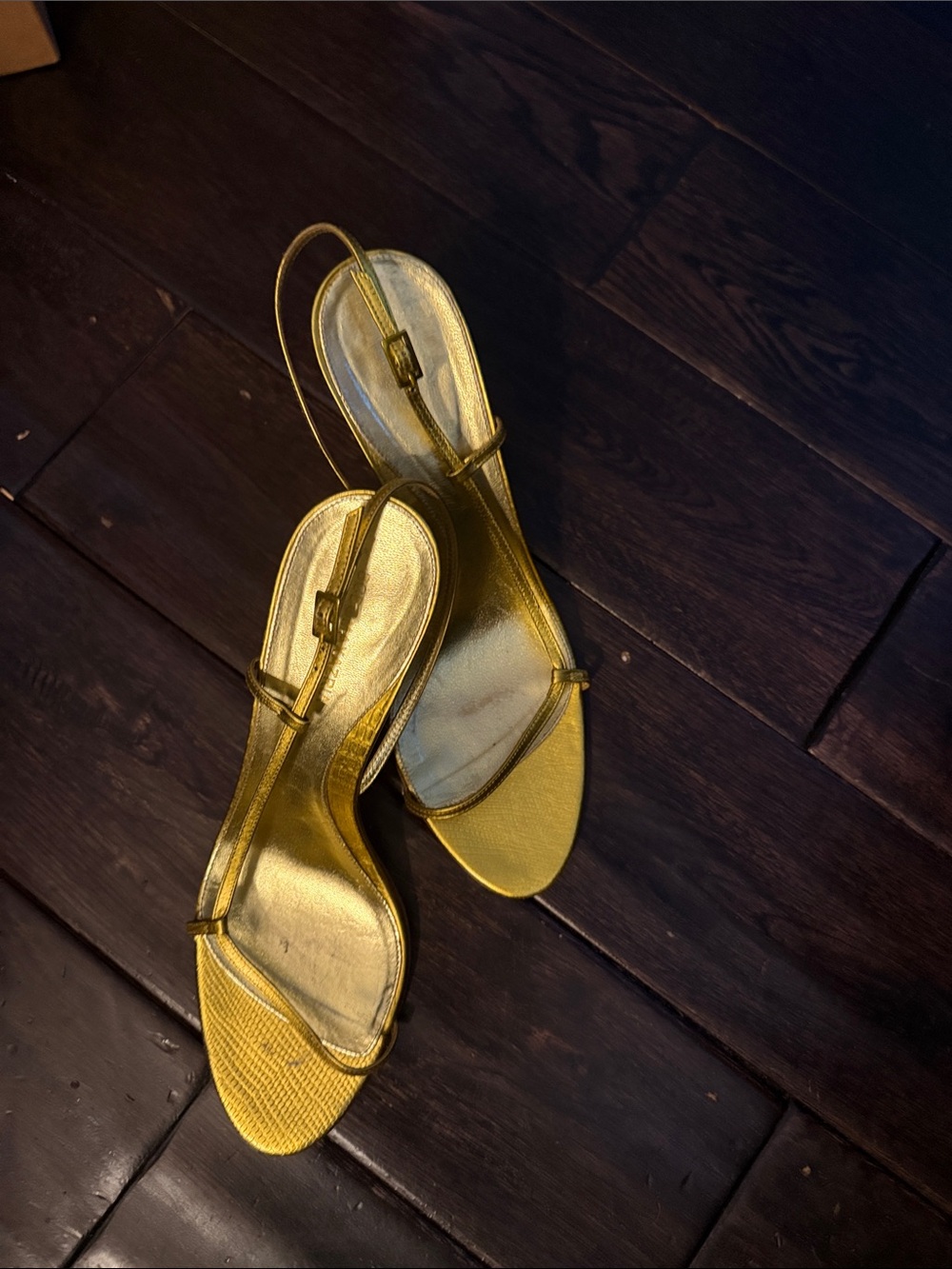 BCBGMAXAZRIA Gold Slingback Stiletto Sandals - Women's Evening Shoes, 391/2 EUC. - Picture 7 of 11